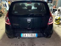 Usata Dacia Sandero 75 CV (55 kW) 2010 Utilitaria