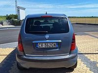 Usata Lancia Musa 101 CV (74 kW) 2005 Grigio Monovolume