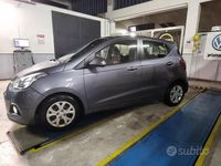 Usata Hyundai i10 Edition 67 CV (49 kW) 2015 Grigio Utilitaria