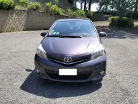 Usata Toyota Yaris Lounge 69 CV (50 kW) 2014 Grigio Utilitaria