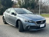 Usata Volvo V40 Kinetic 150 CV (110 kW) 2015 Grigio Berlina