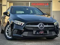 Usata Mercedes A180 116 CV (85 kW) 2019 Nero Berlina