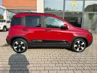 Nuova Fiat Panda Cross Cross 69 CV (50 kW) 2026 Rosso Utilitaria