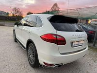 Usata Porsche Cayenne 245 CV (180 kW) 2012 Bianco SUV