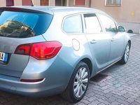 Usata Opel Astra Cosmo 116 CV (85 kW) 2010 Grigio Station wagon