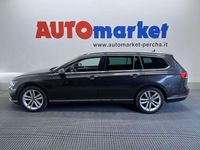 Usata VW Passat Executive 200 CV (147 kW) 2022 Grigio Station wagon