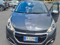 Usata Peugeot 208 Allure 82 CV (60 kW) 2016 Grigio Utilitaria