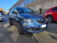 Usata Lancia Ypsilon Gold 69 CV (50 kW) 2022 Blu/azzurro Utilitaria