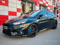 Usata Ford Focus RS 350 CV (257 kW) 2017 Nero Berlina