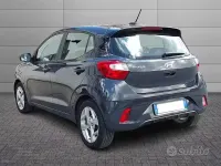 Usata Hyundai i10 67 CV (49 kW) 2023 Blu Utilitaria