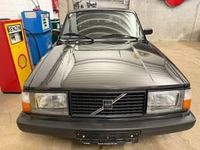 Usata Volvo 240 155 CV (114 kW) 1983 Nero Berlina