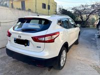 Usata Nissan Qashqai 2016 Bianco SUV