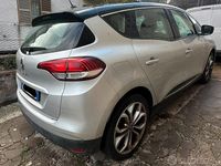 Usata Renault Scénic IV 140 CV (102 kW) 2019 Grigio Monovolume