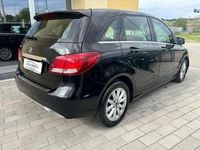 Usata Mercedes B180 109 CV (80 kW) 2018 Nero Utilitaria