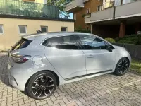 Käytetty Renault Clio V 101 HP (74 kW) 2024 Sedan