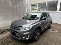 Usata Suzuki Vitara Cool 120 CV (88 kW) 2017 Argento Station wagon