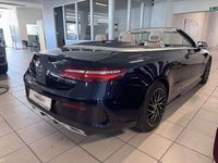 Usata Mercedes E220 Premium Plus 194 CV (142 kW) 2018 Blu/azzurro Cabrio