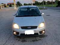 Usata Ford Focus 116 CV (85 kW) 2006 Grigio Utilitaria