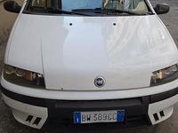 Usata Fiat Punto 80 CV (58 kW) 2001 Bianco Utilitaria