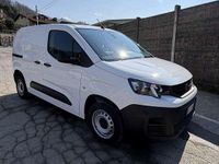 Gebraucht Peugeot Partner 102 PS (75 kW) 2020 Weiß Van / Kleinbus