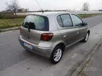 Usata Toyota Yaris 75 CV (55 kW) 2005 Nero Berlina