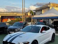 Usata Ford Mustang Fastback 317 CV (233 kW) 2018 Bianco Coupé