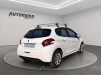 Usata Peugeot 208 Active 102 CV (75 kW) 2020 Bianco pastello Utilitaria