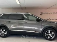 Usata Peugeot 5008 Allure 131 CV (96 kW) 2024 Grigio SUV