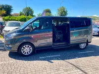 Usata Ford Tourneo Titanium 170 CV (125 kW) 2023 Grigio Monovolume