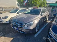 Käytetty Mercedes GLA200 Executive 136 HP (100 kW) 2017 Harmaa Katumaasturi