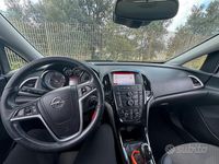 Usata Opel Astra 110 CV (80 kW) 2015 Berlina