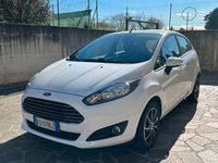 Usata Ford Fiesta 75 CV (55 kW) 2016 Bianco Berlina