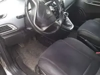 Usata Lancia Ypsilon Gold 69 CV (50 kW) 2015 Utilitaria