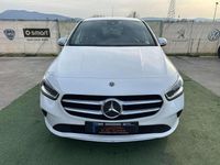 Usata Mercedes B200 150 CV (110 kW) 2019 Bianco Monovolume