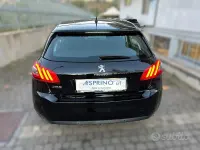 Usata Peugeot 308 Business-Line 131 CV (96 kW) 2021 Nero Berlina
