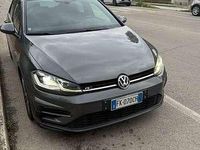 Usata VW Golf VII Sportline 116 CV (85 kW) 2017 Grigio Berlina