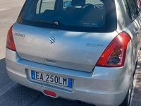 Usata Suzuki Swift 92 CV (67 kW) 2010 Grigio Utilitaria