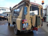 Usata Land Rover 3 98 CV (72 kW) 1981 Beige SUV