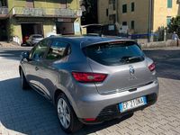 Usata Renault Clio IV Initiale 101 CV (74 kW) 2012 Grigio Utilitaria