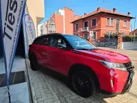 Usata Suzuki Vitara 109 CV (80 kW) 2026 Rosso SUV