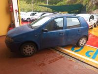 usata Fiat Punto 1.2i cat 5 porte ELX