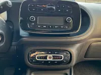 Usata Smart ForFour 64 CV (47 kW) 2017 Bianco Utilitaria