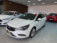 Begagnad Opel Astra Business 136 HK (100 kW) 2018 Vit Kombi