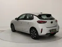 Usata Opel Corsa S 101 CV (74 kW) 2025 Kaolin white Utilitaria