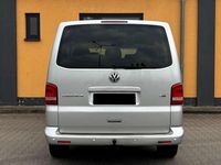 Usata VW Multivan Comfortline 179 CV (131 kW) 2010 Argento Monovolume