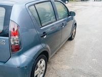 Usata Daihatsu Sirion HIRO 69 CV (50 kW) 2008 Blu Utilitaria