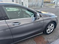 Usata Mercedes A180 109 CV (80 kW) 2016 Grigio Berlina
