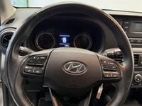 Usata Hyundai i10 67 CV (49 kW) 2022 Gray Utilitaria