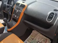 Usata Opel Agila 86 CV (63 kW) 2009 Nero Utilitaria