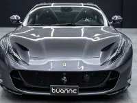 Usata Ferrari 812 799 CV (587 kW) 2022 Grigio daytona perlato Cabrio